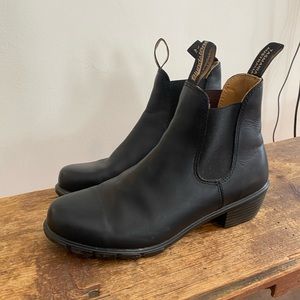 Blundstone Black Heeled Boot #1671